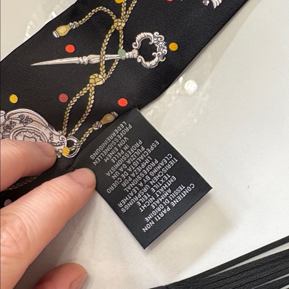 Brand new Hermes cles pos fringe twilly leather black - Picture 7 of 10